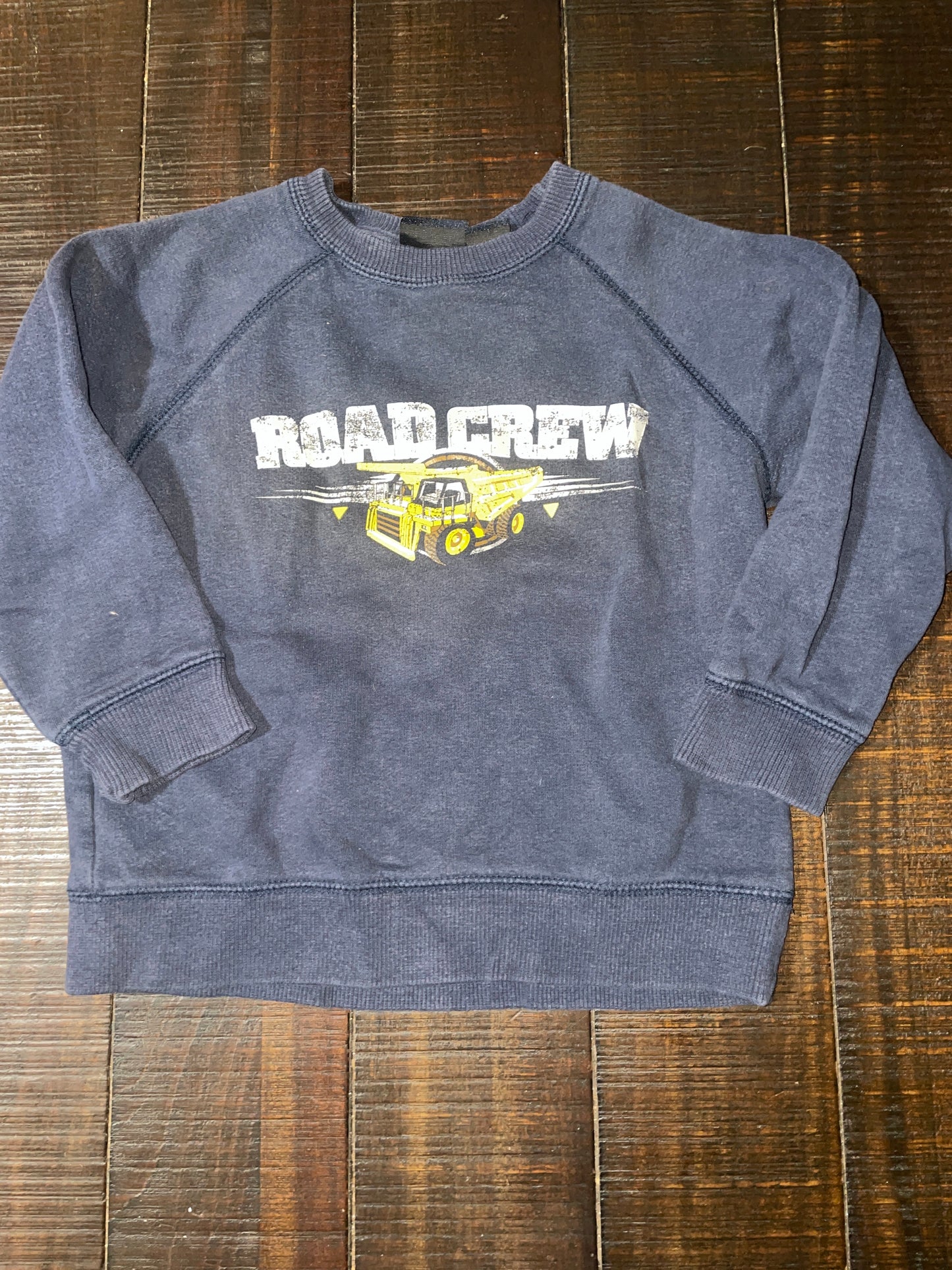 Seller #121 Boys 3t sweatshirt