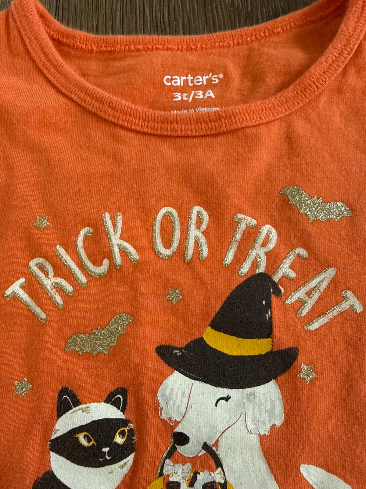 #173 Girls 3T Carters halloween shirt