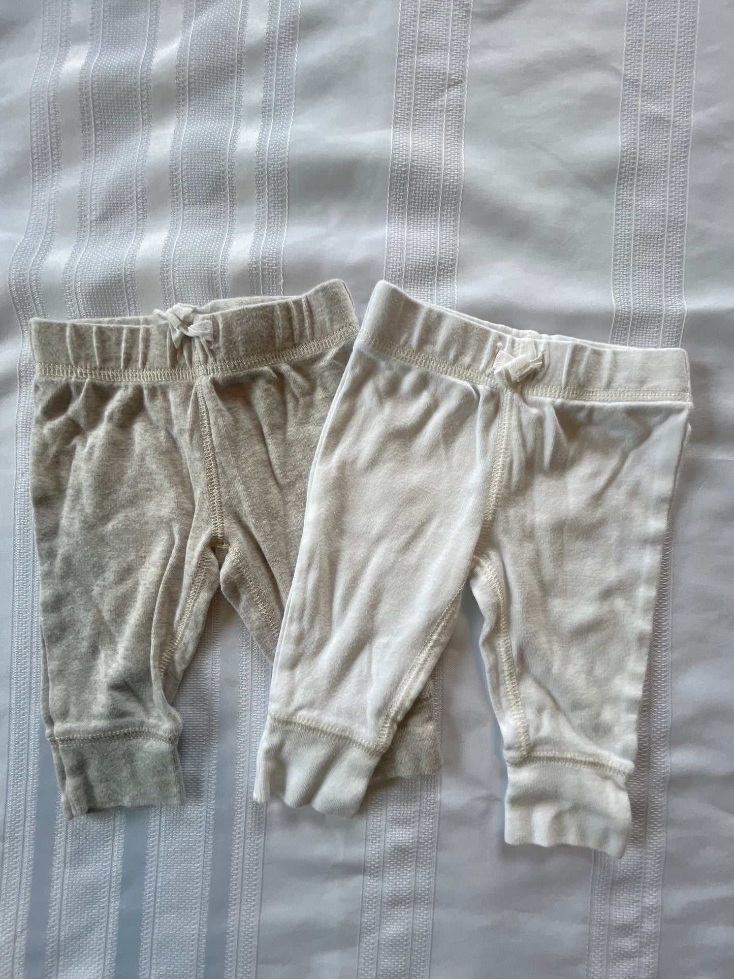#43 Boys 3mo carters pants set of 2 EUC