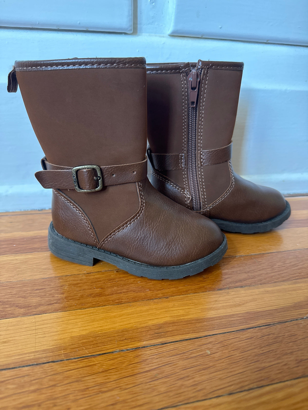 #127 Carters Boots Girls 6M