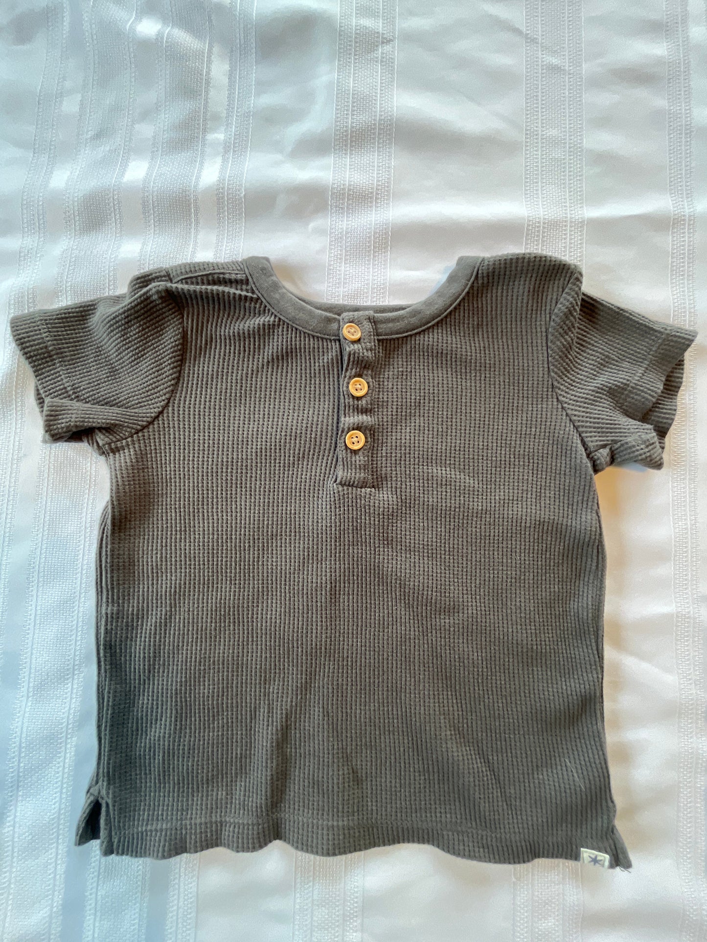 #43 Boys 18 mo Moderm Moments shirt EUC