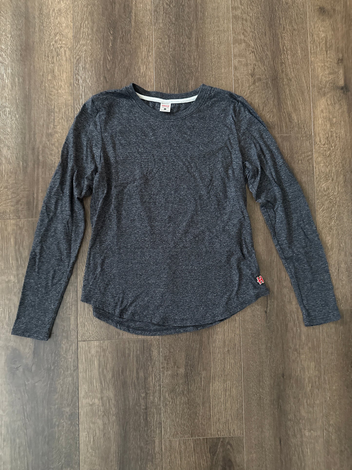 #173-HOMAGE women's long sleeve T size S, charcoal