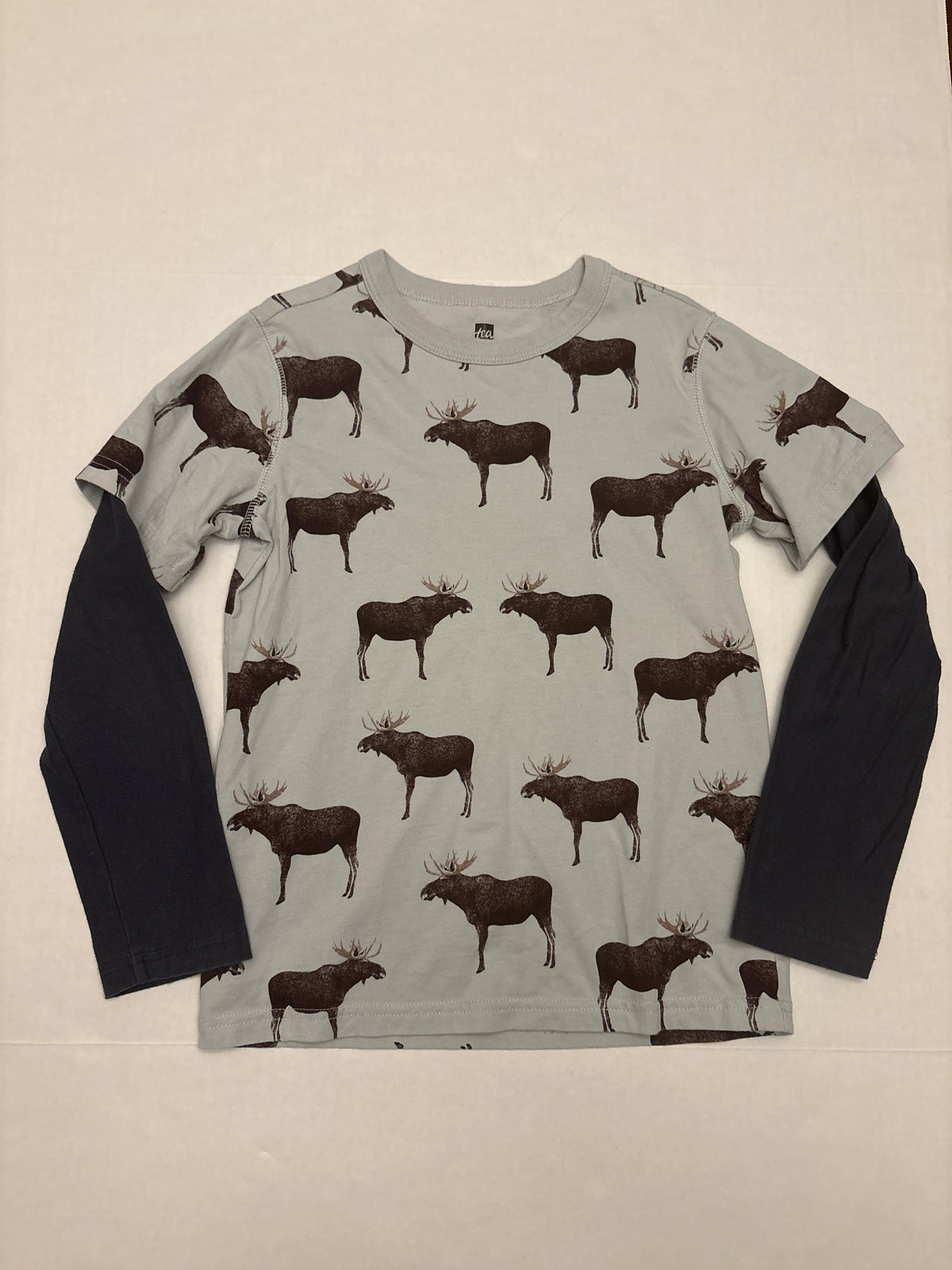 Seller 118 VGUC Boys Tea Collection Moose Layered Tshirt. Size 8 (fits like a 7).