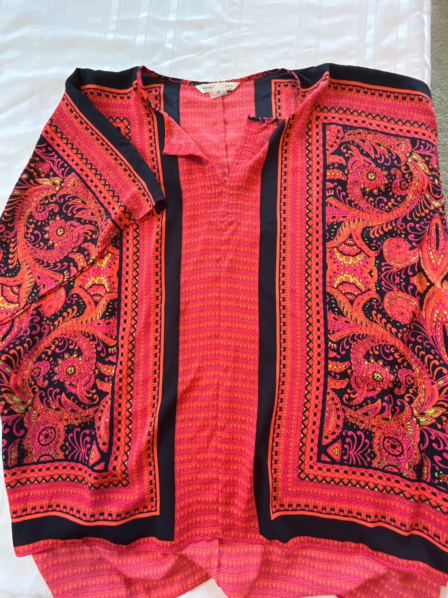 #43 Women’s medium Oversized shirt EUC