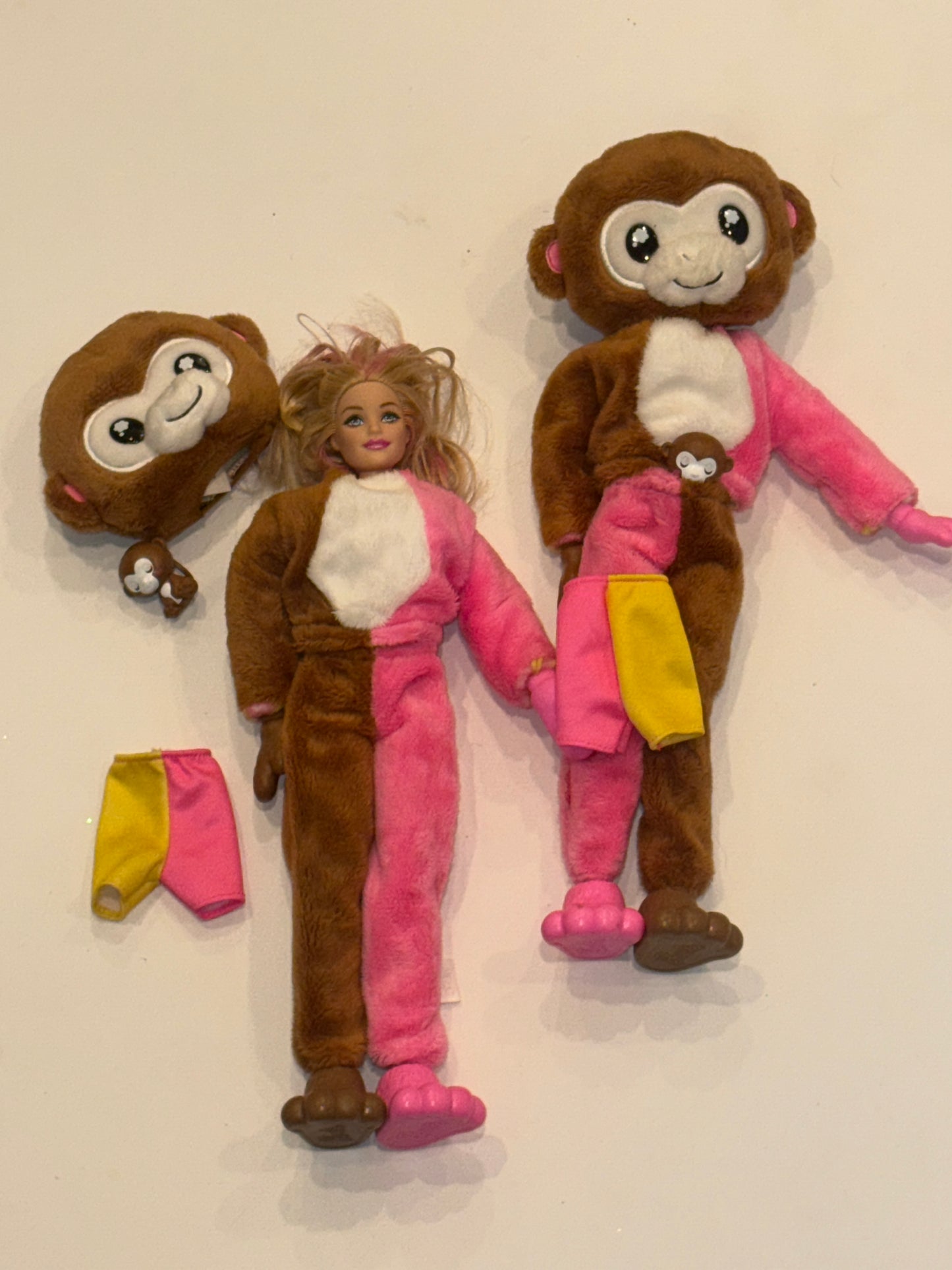 #182 monkey costume Barbies