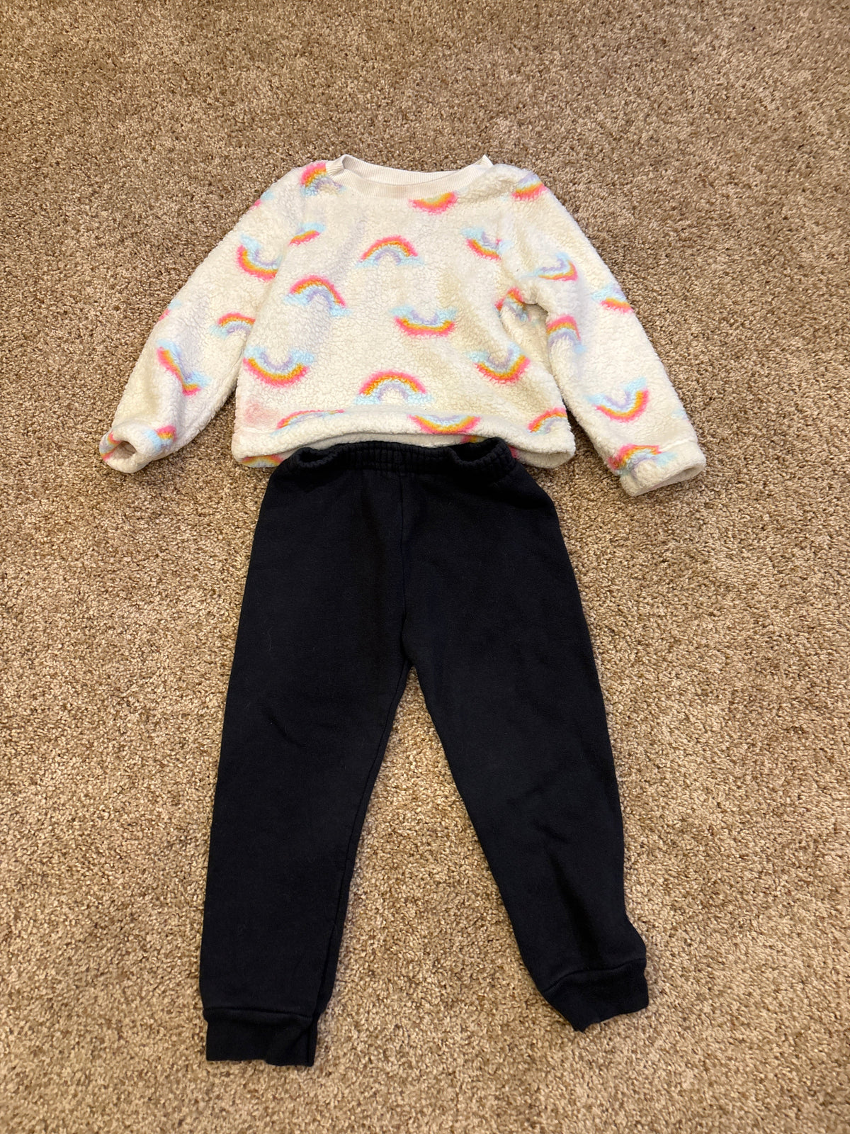 #47, girls 3T, Cat & Jack, Garanimals off-white with rainbow fleece sweatshirt and black sweatpants