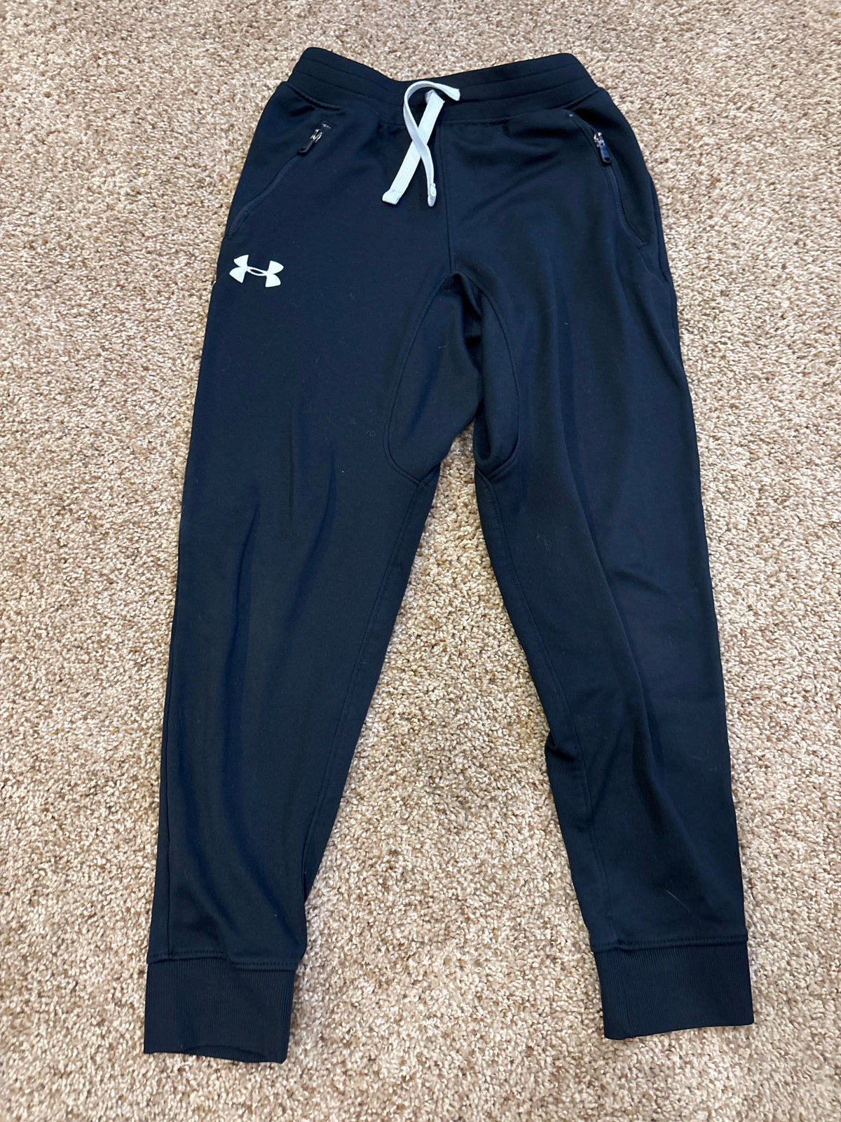#47, girls size YS, Under Armour Girls black polyester joggers