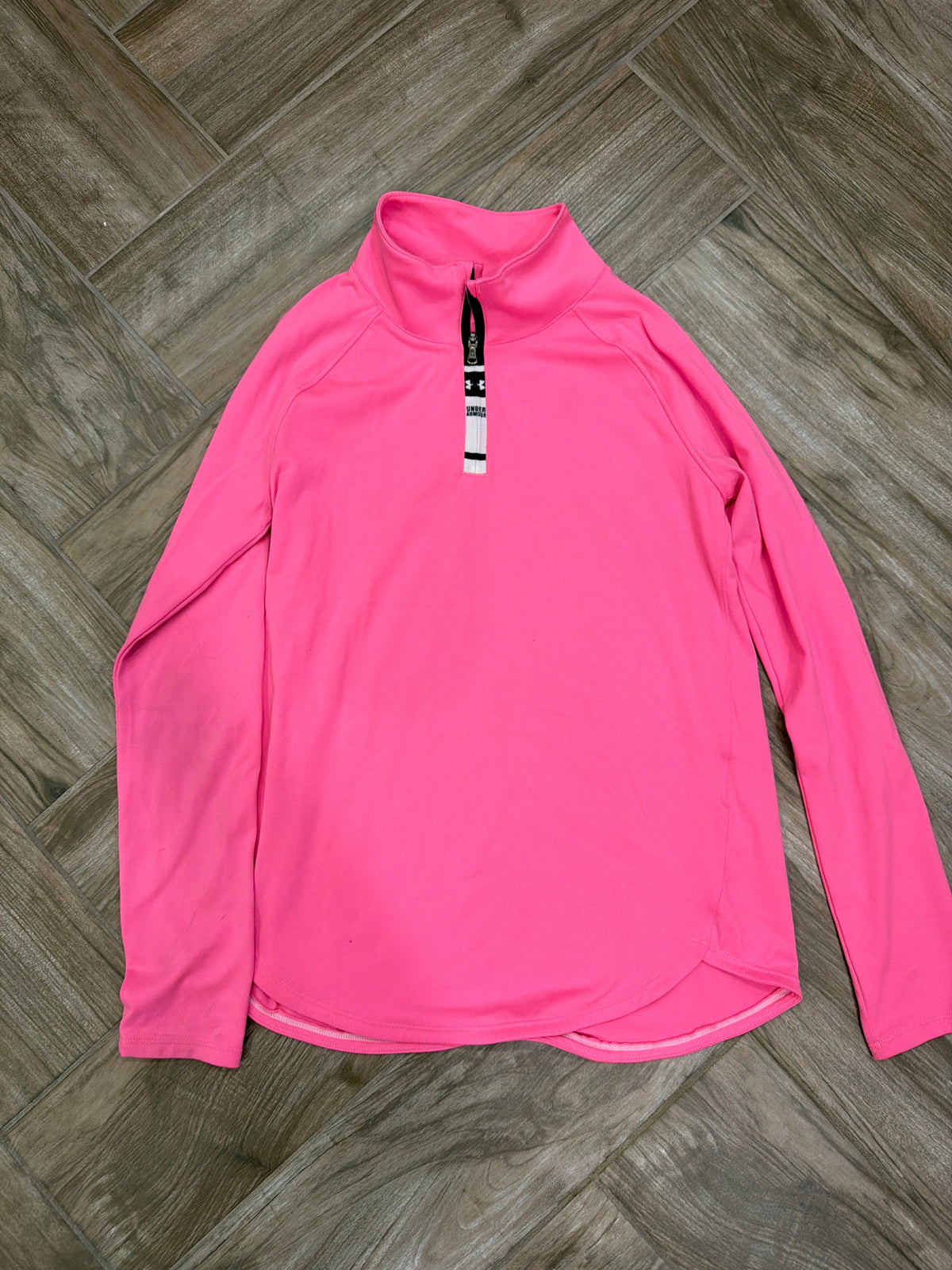 #198 Girls size large Under Armour longslwve