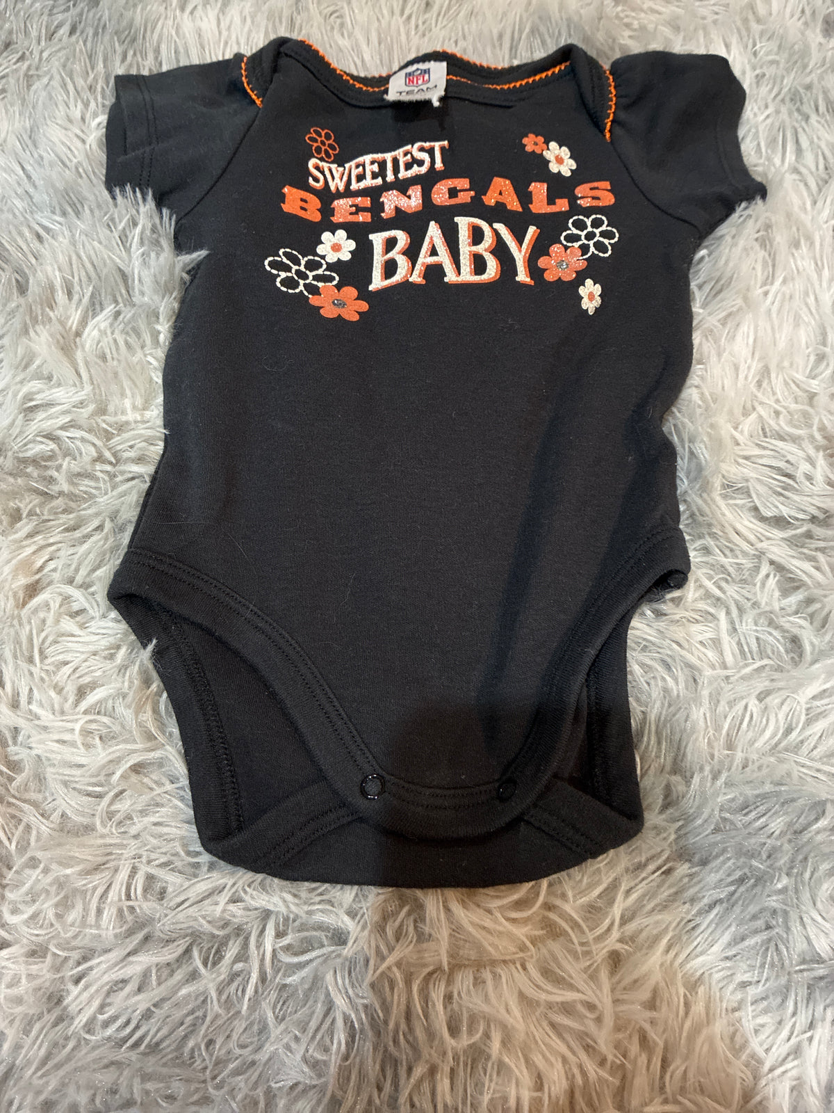SCO46-Bengals onesie-girls-0-3 months