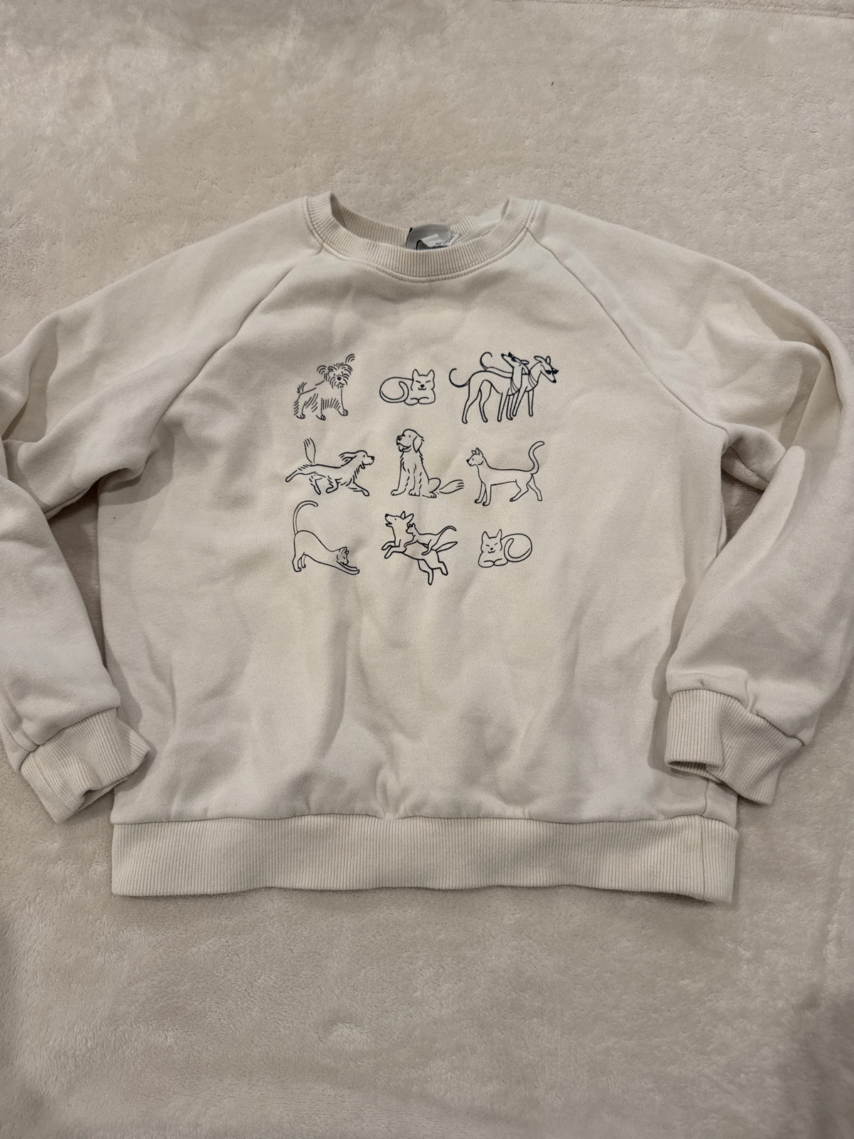 #81 Girls 6/7 Target Cuddle Collab sweatshirt