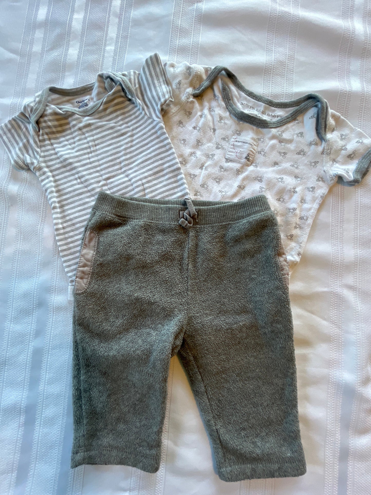 #43 Boys 3-6 mo pants and onesie set EUC