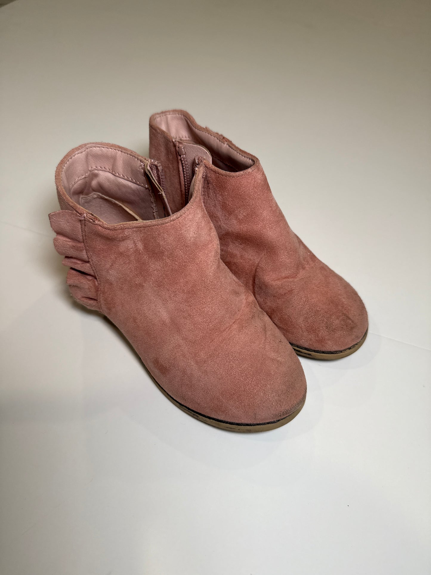 #96 Cat &Jack Pink Suede Ruffle Booties 9C