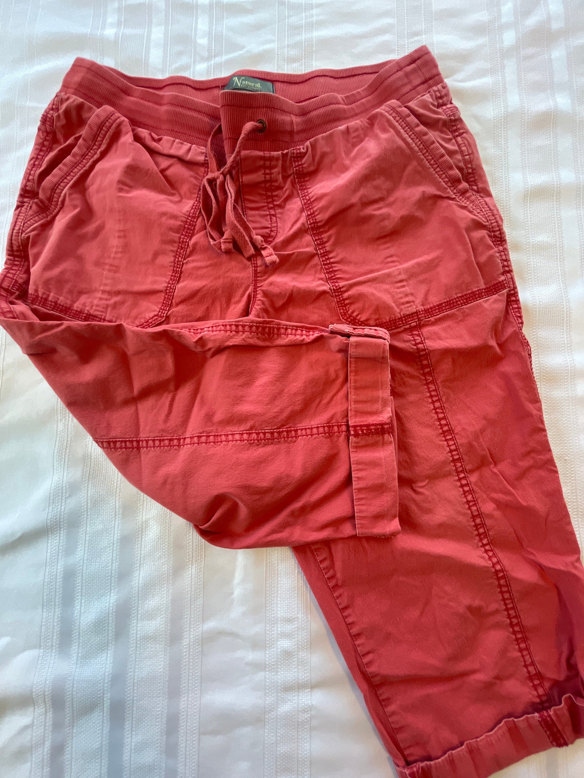 #43 Women’s size 10 Naturals capri pants VGUC