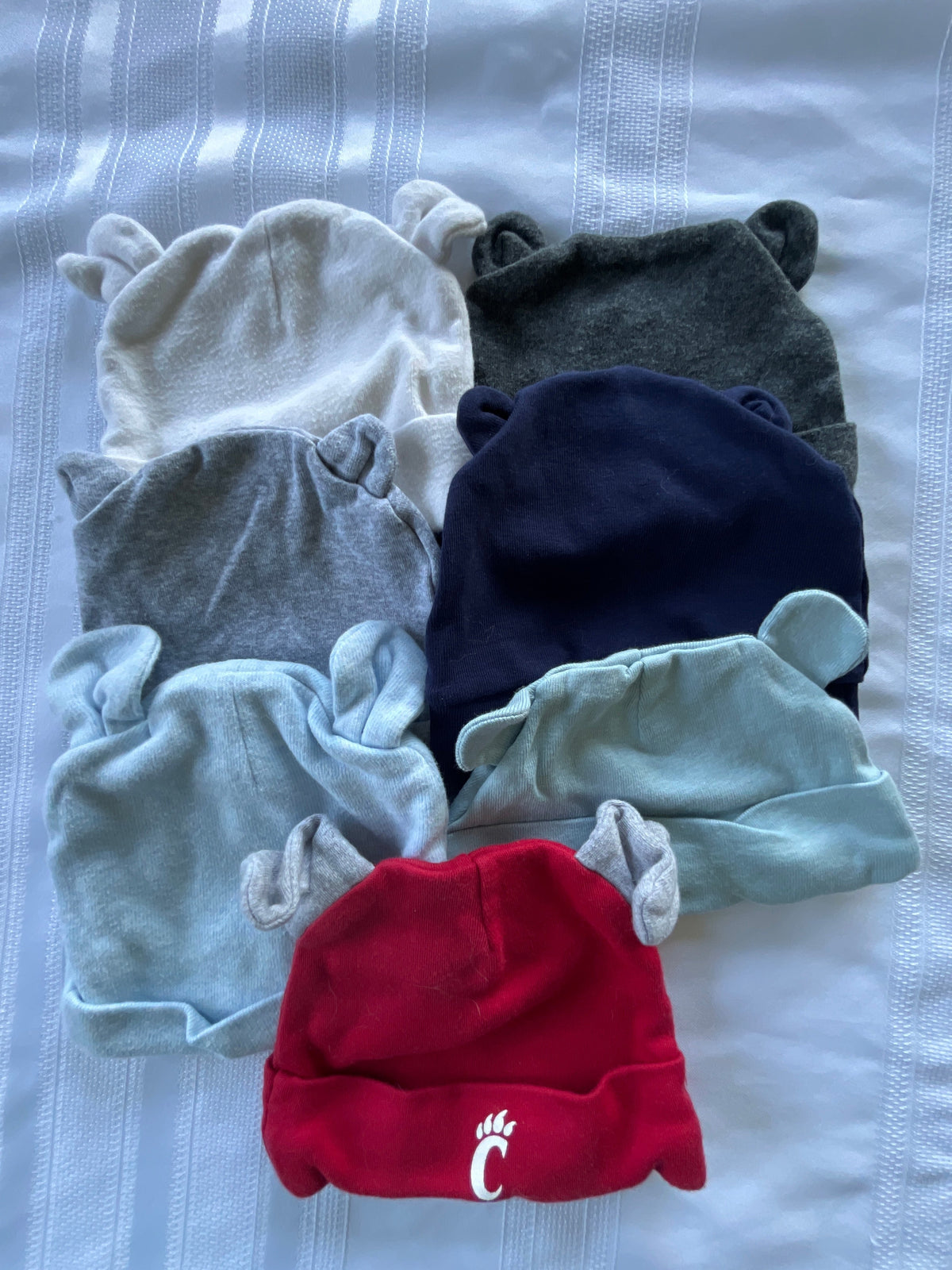 #43 Boys Newborn hats EUC