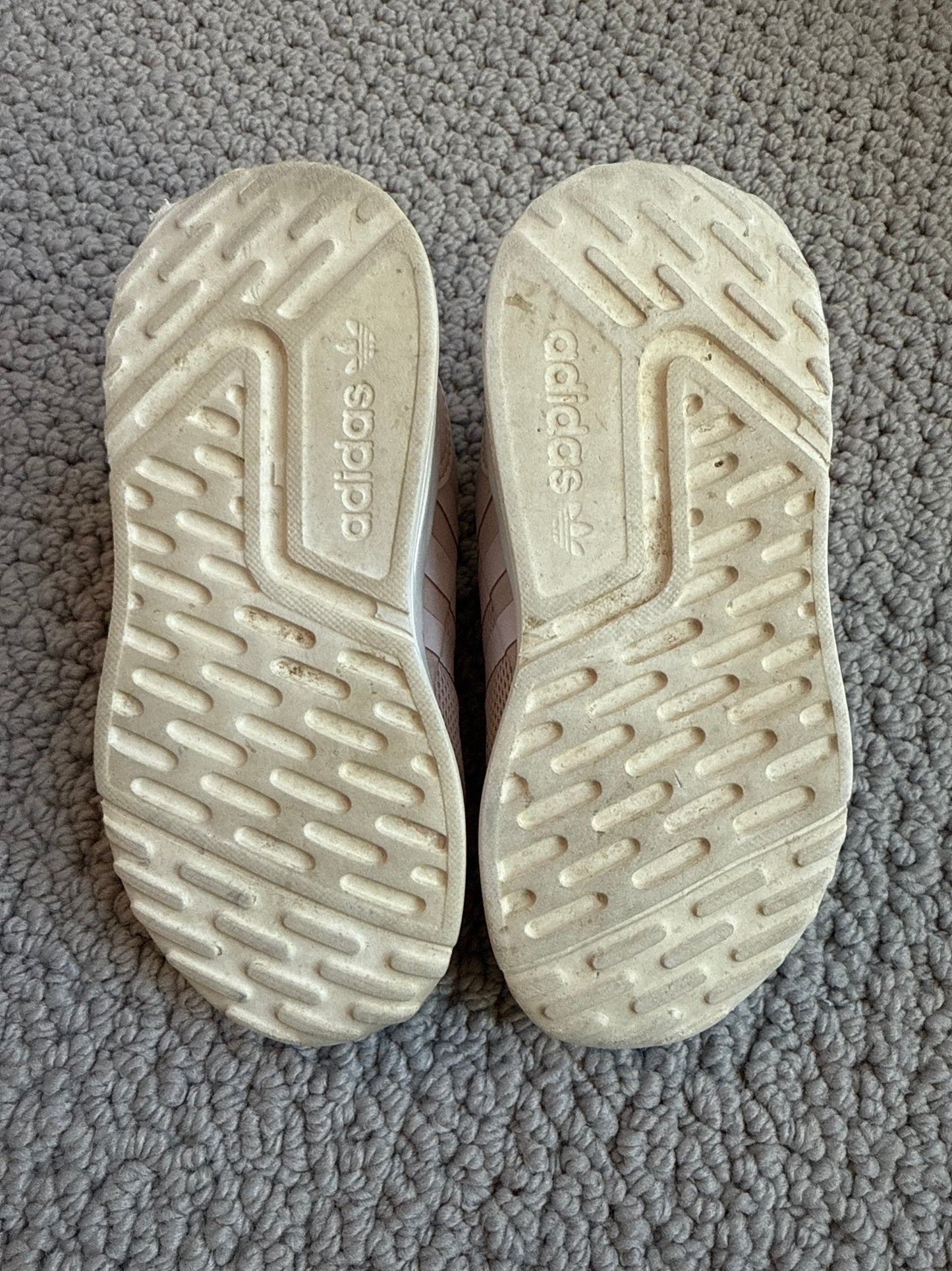 Seller 8 - girls size 7 light pink Adidas