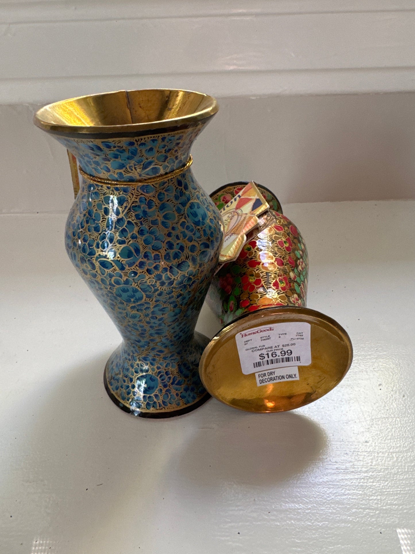 Seller #127 Decorative vases
