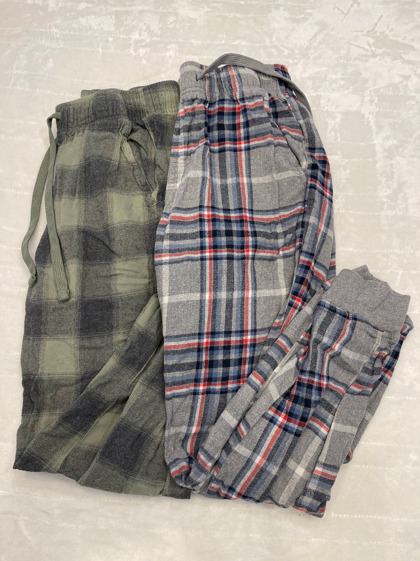 #212 Mens XS Old Navy pajama pants