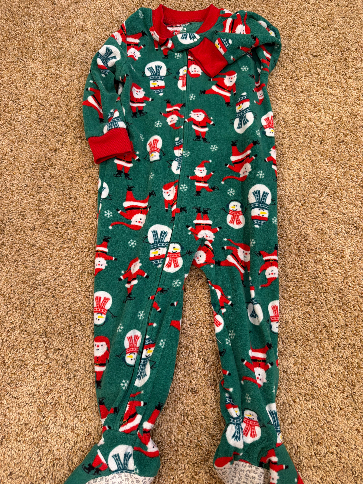 #47 boys or girls 18mo, Santa fleece pajamas