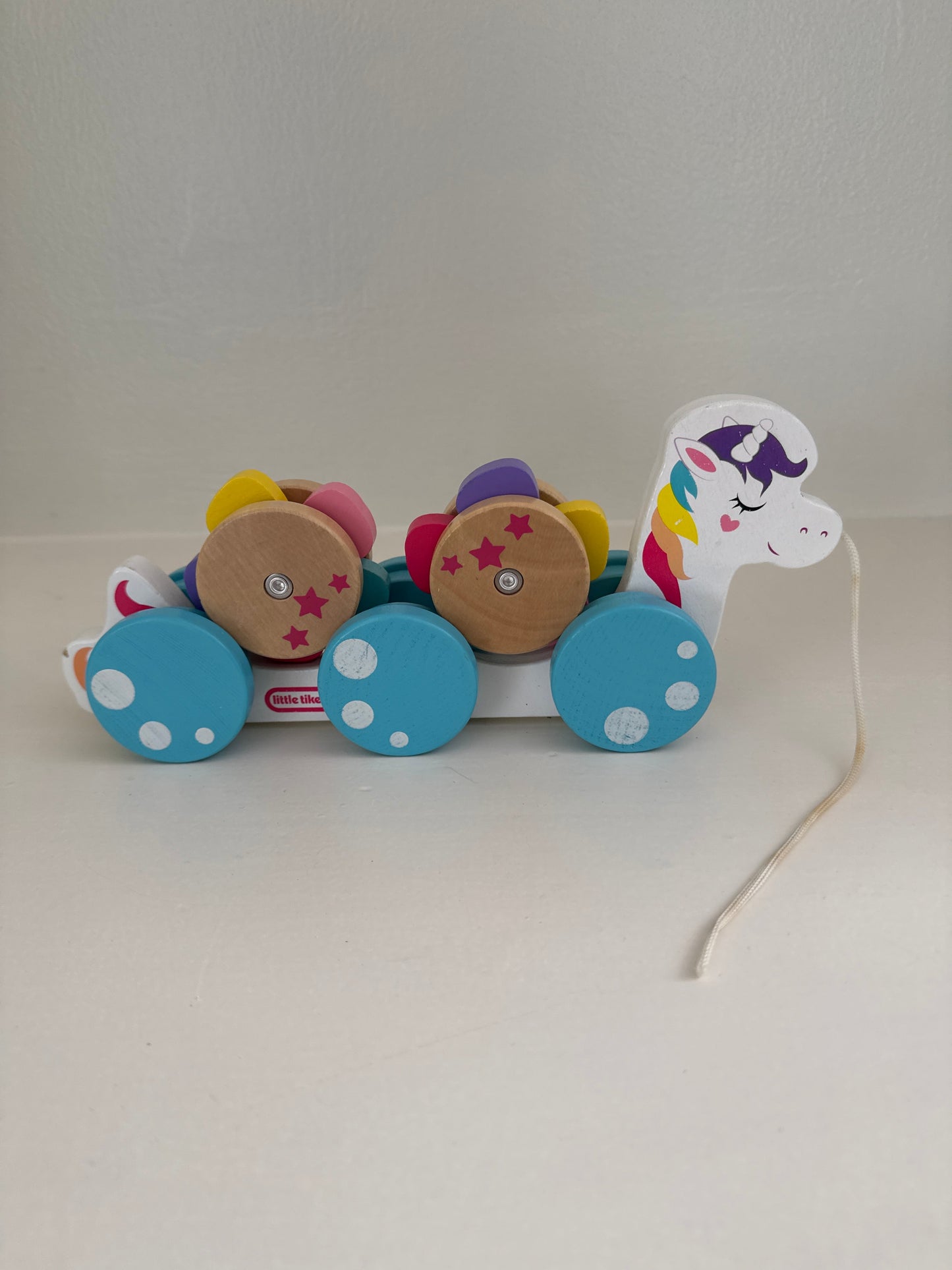 Seller #127 Little tikes pull along unicorn toy