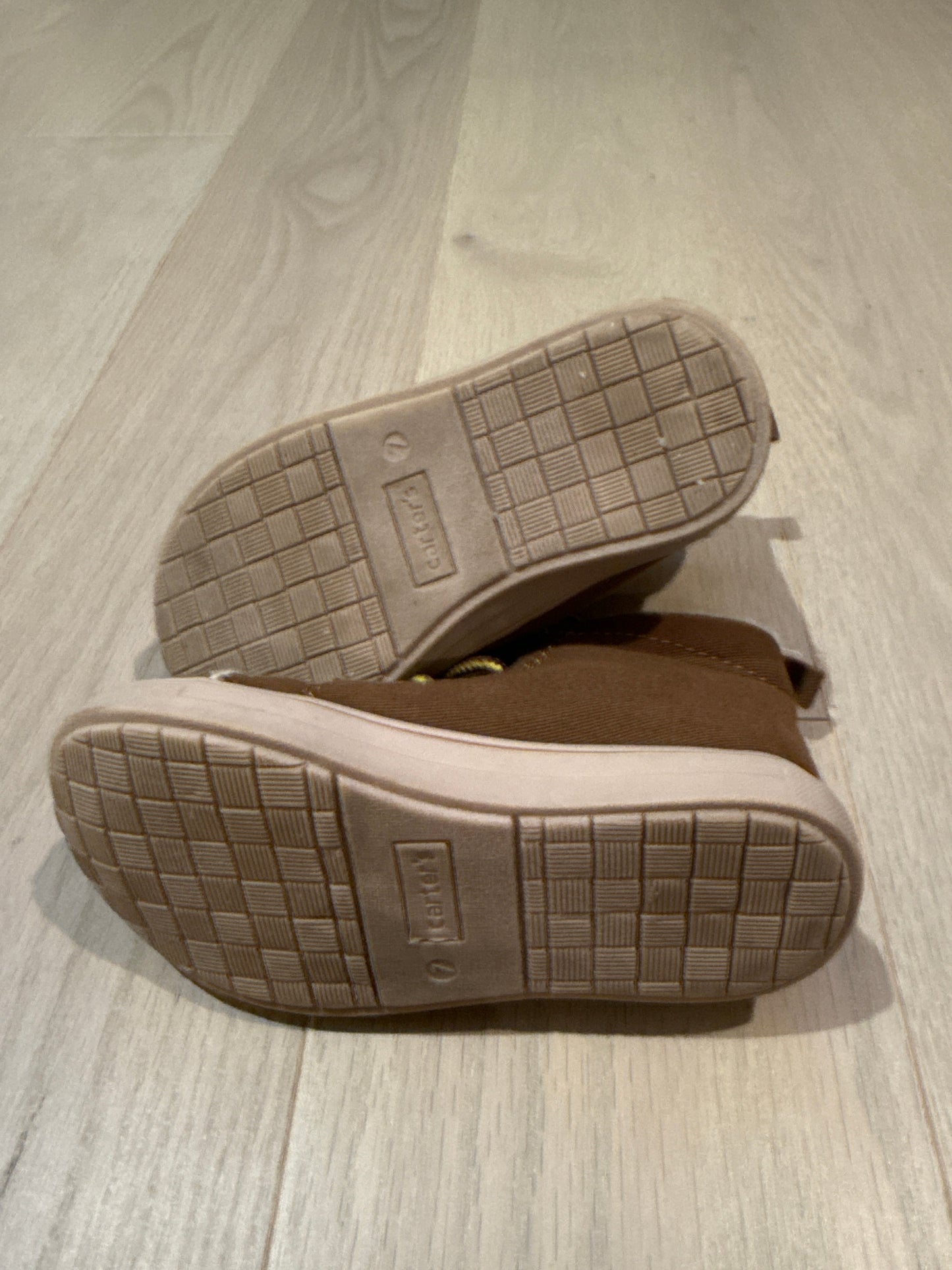 Seller #216 Boys Carters sz 7 brown boots NWOT