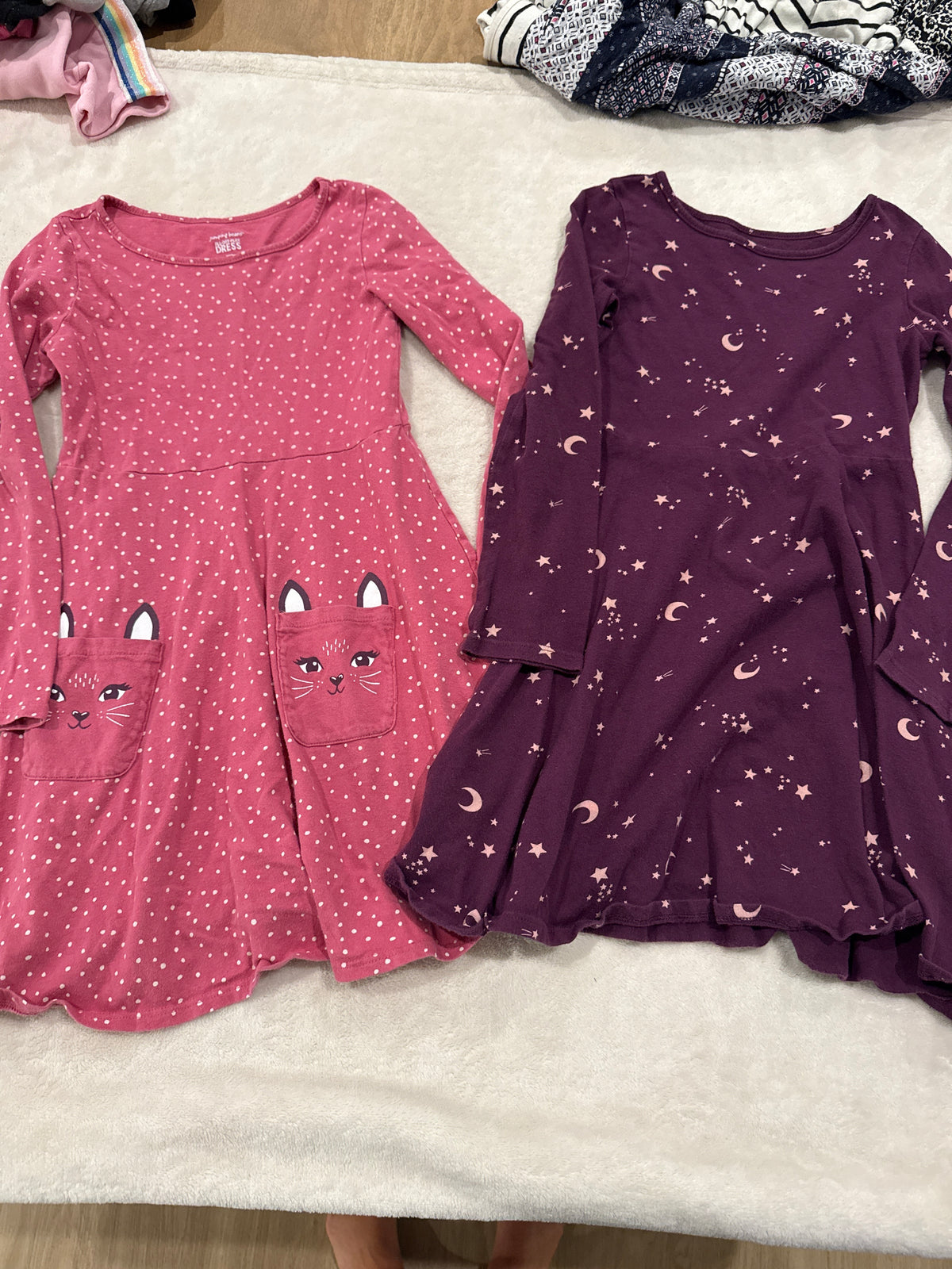 #81 Girls 6 Jumping Beans car and stars/moon dresses
