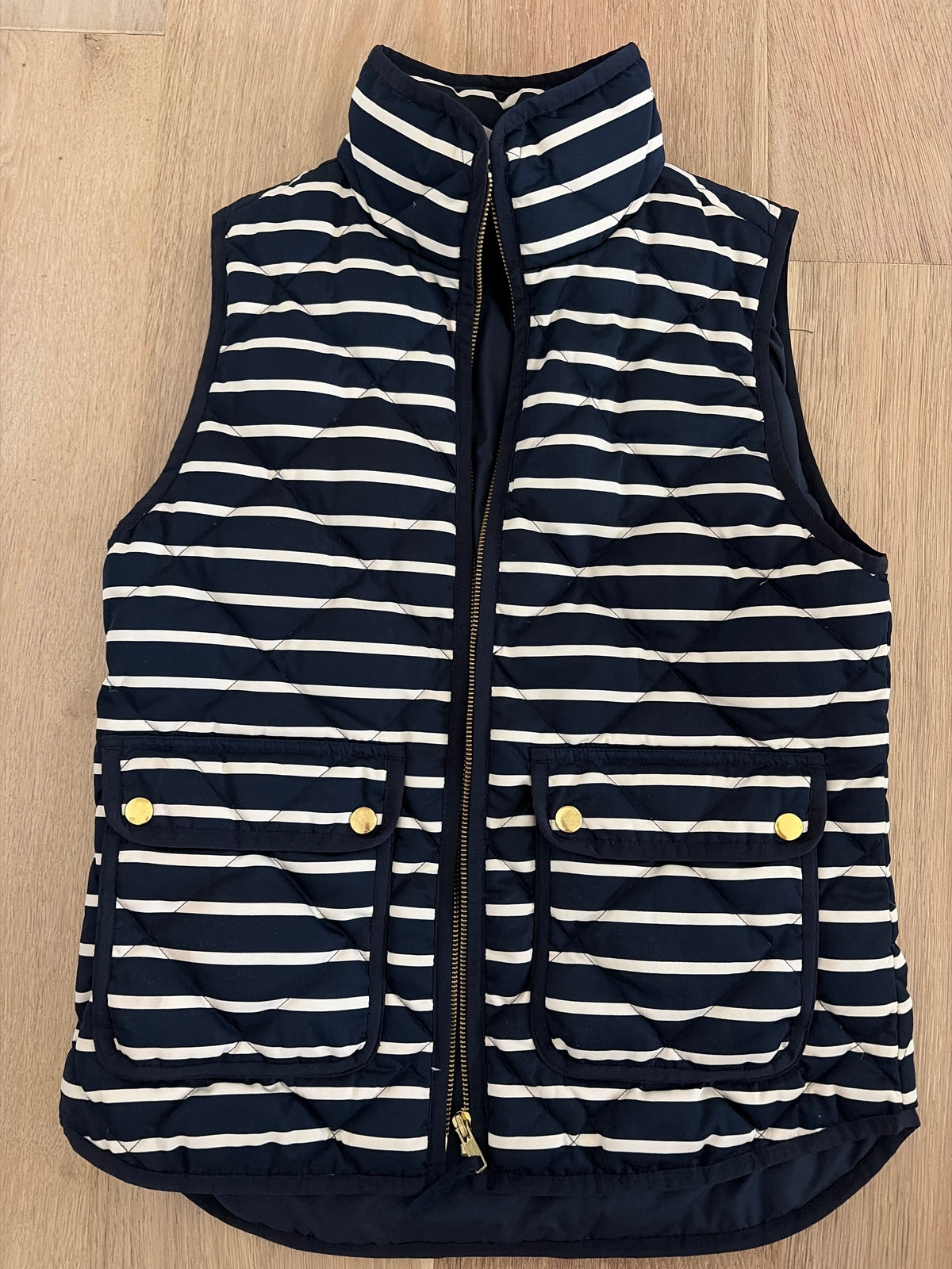 #158 Wonens Size XS J.Crew Striped Vest