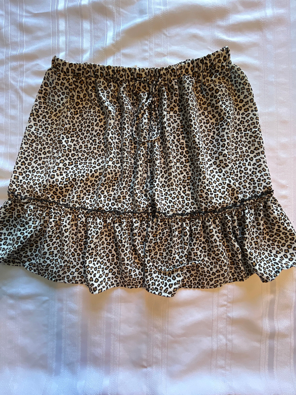 #43 Women’s medium elastic waist skirt EUC