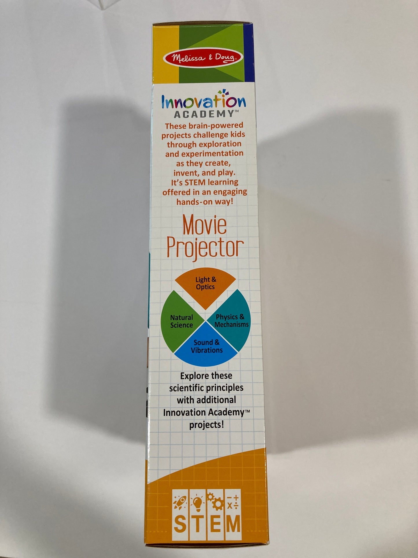 #119-REDUCED-Melissa and Doug Innovation Academy movie projector build kit