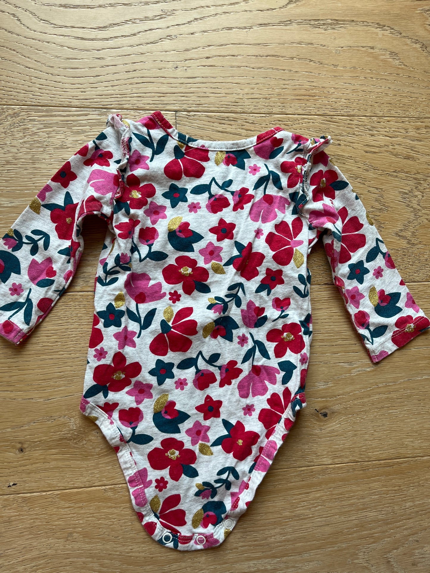 #110 Carter's Girls 12 Months Floral Long sleeve body suit