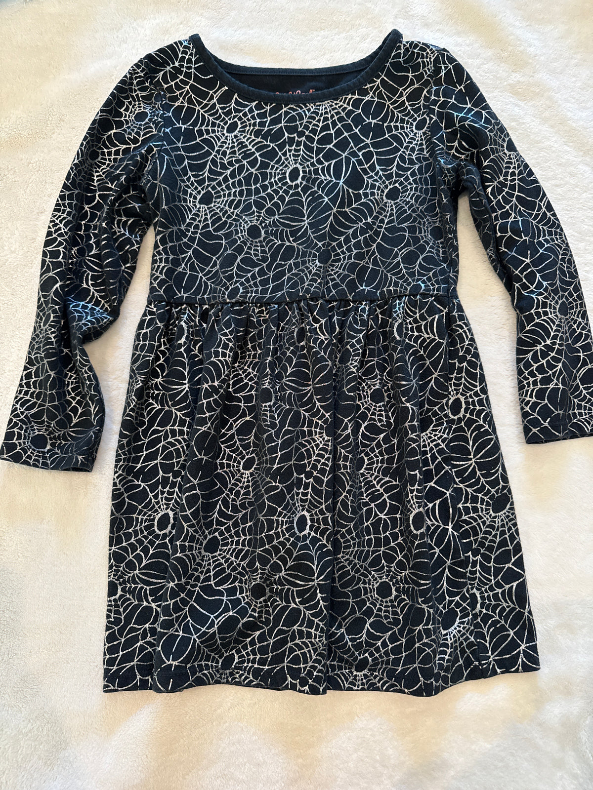 #81 Girls 4/5 Cat and Jack Halloween dress euc