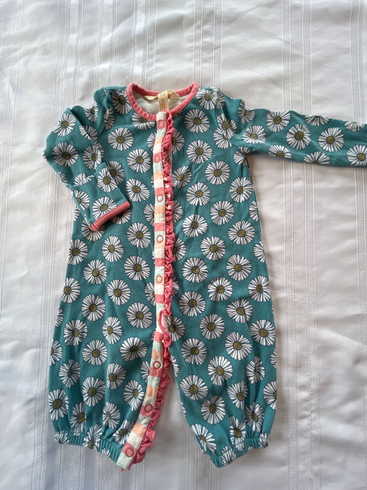 #43 Girls 3-6 mo Matilda Jane daisy romper EUC