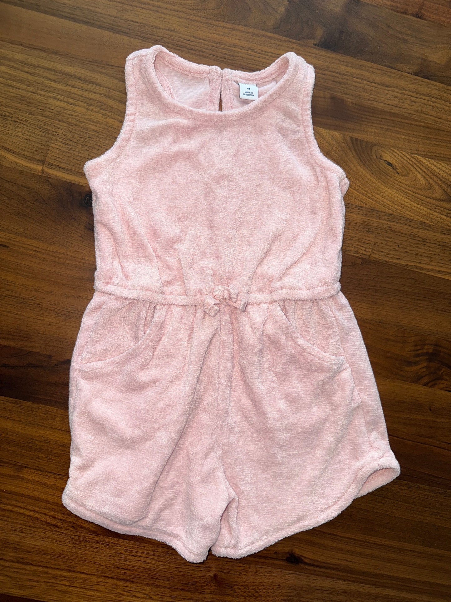 Seller 179 - Girls 4T Old Navy light pink terry cloth romper
