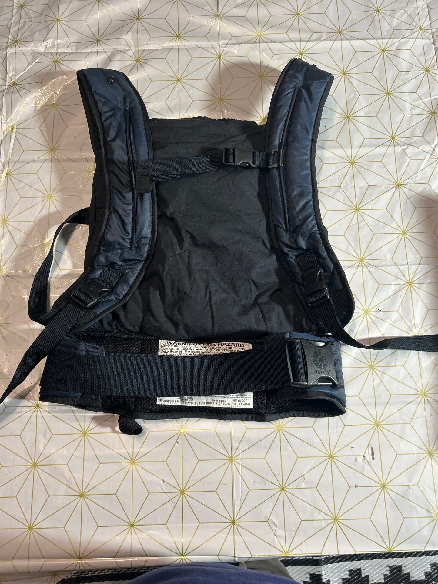 Seller #62 Ergo baby carrier