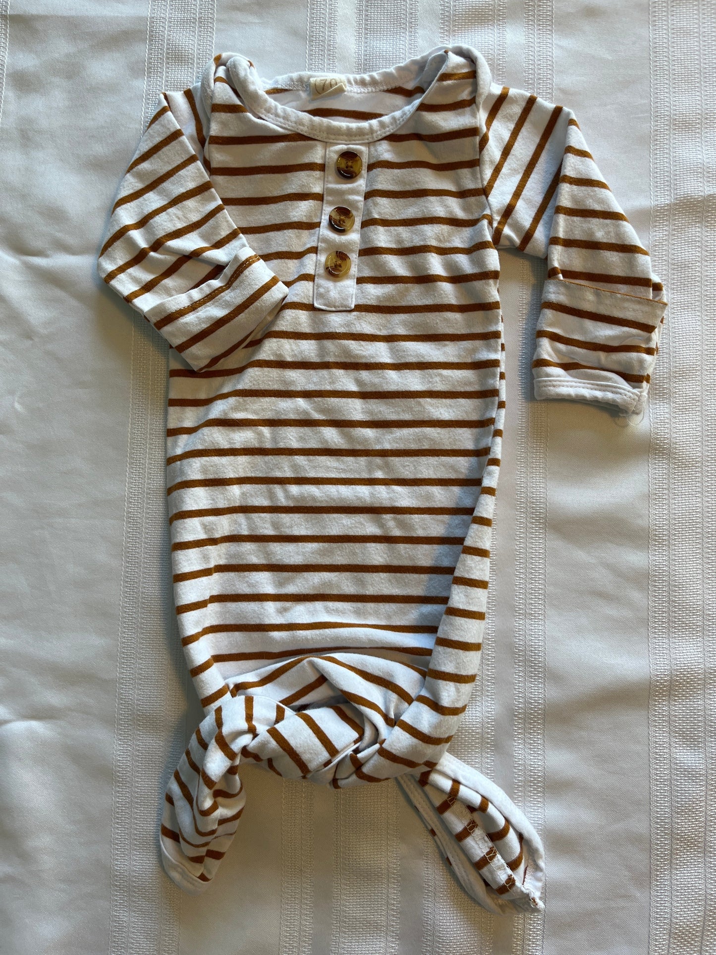 #29 3-6 mo bottom tie gown EUC