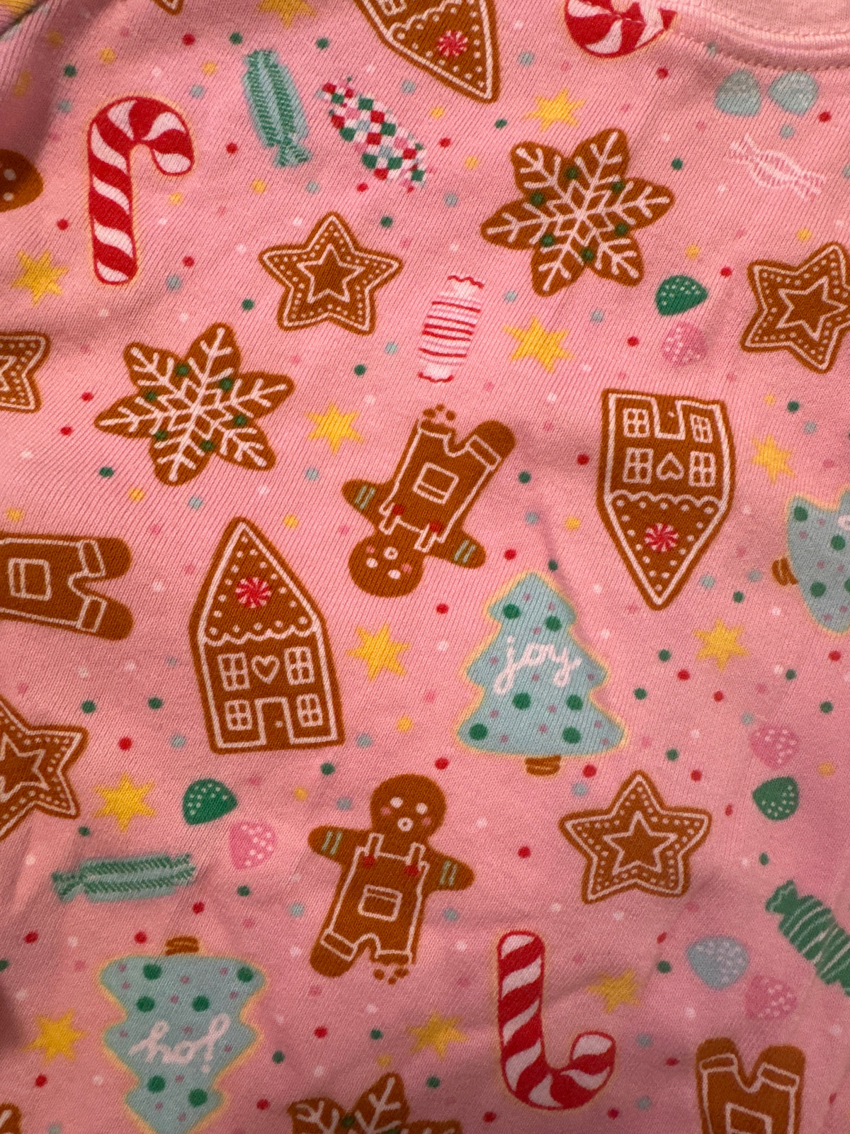 #149 Girls 4T gingerbread old navy pajamas