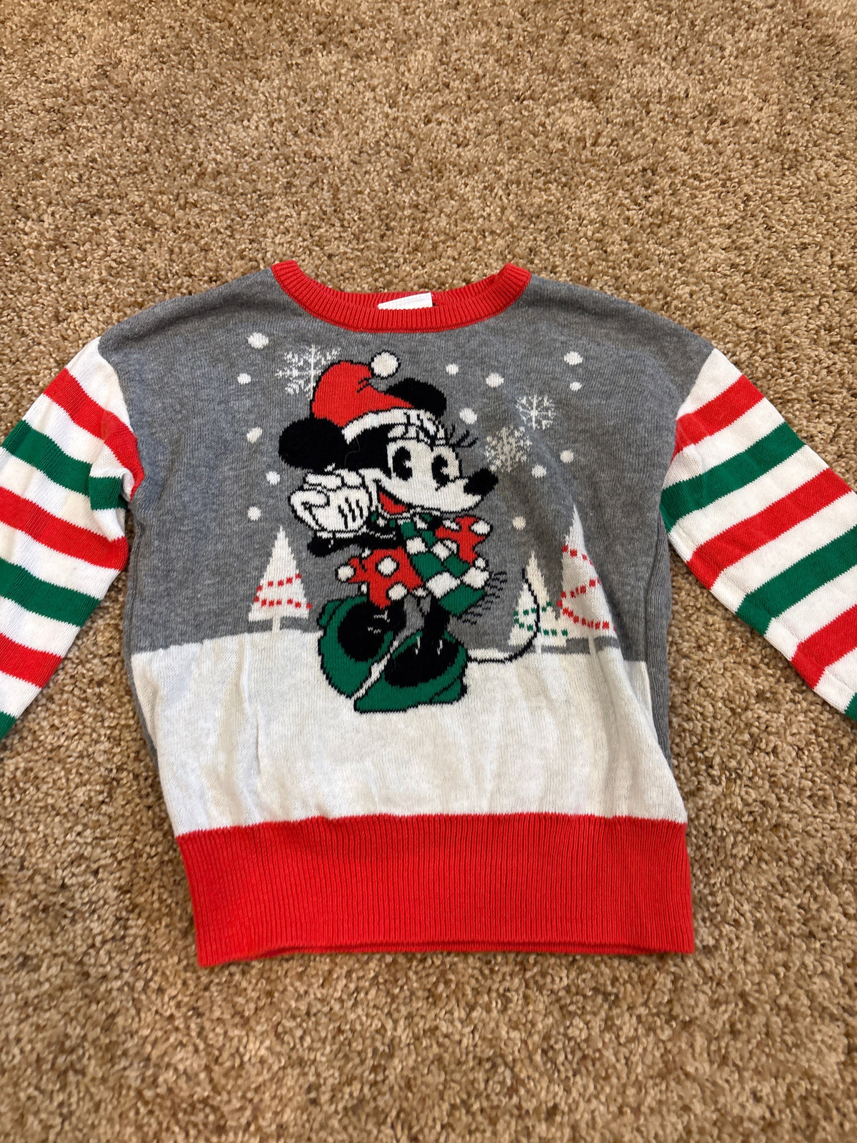 #47 girls 2T Minnie Mouse holiday sweater, Disney