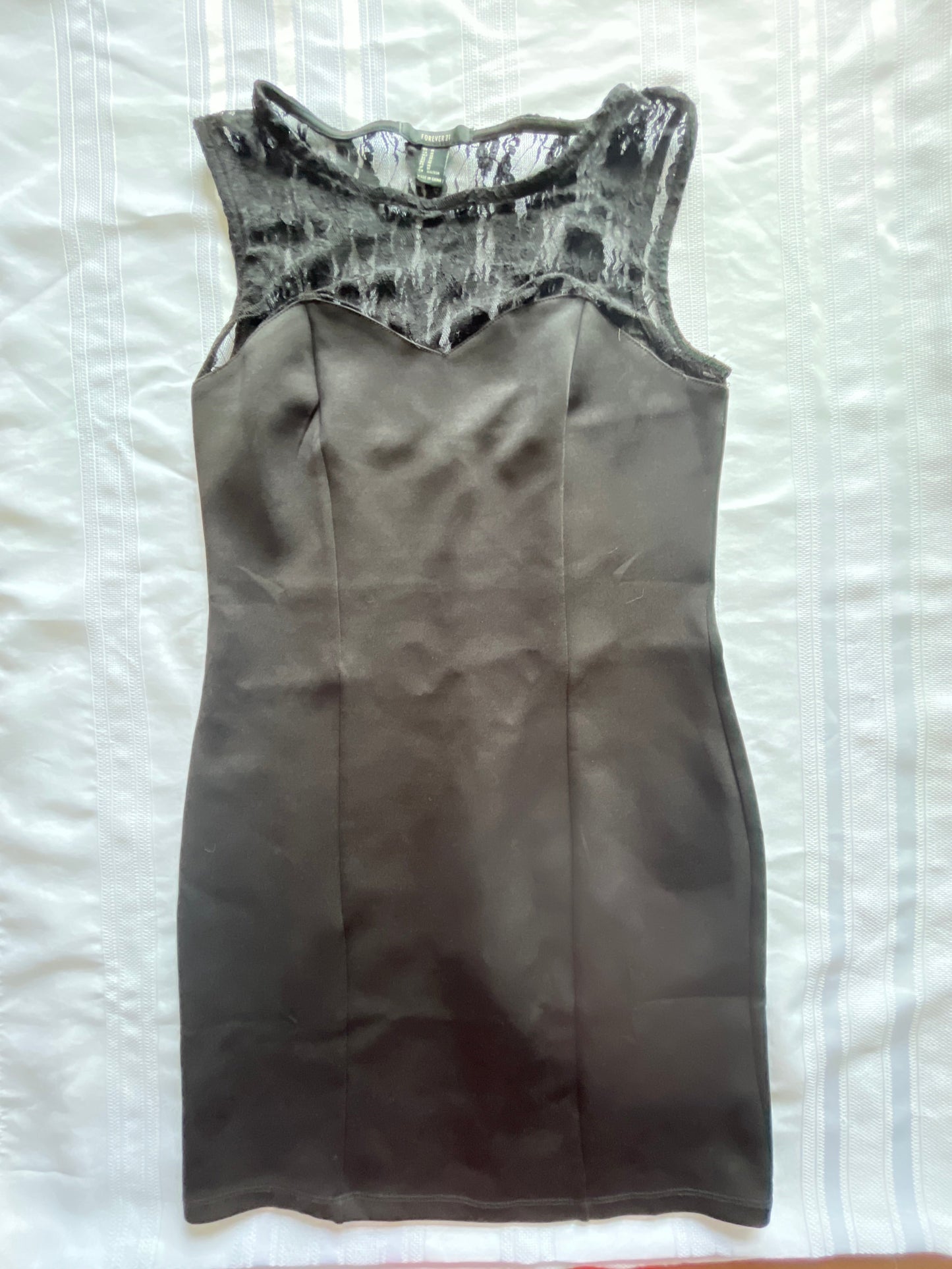 #43 Juniors medium black dress VGUC