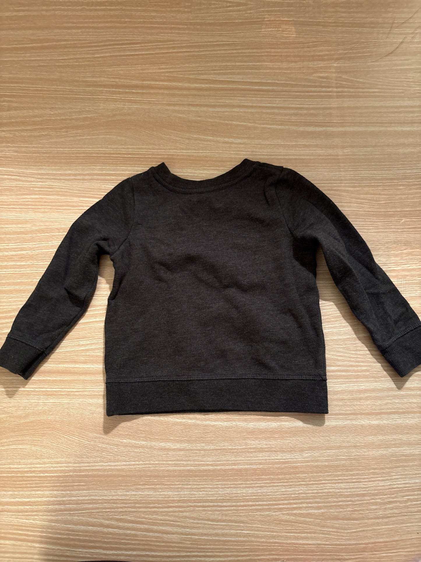 #102 Cat & Jack Gray "Full of Love" Crewneck Sweatshirt Girls Size 3T