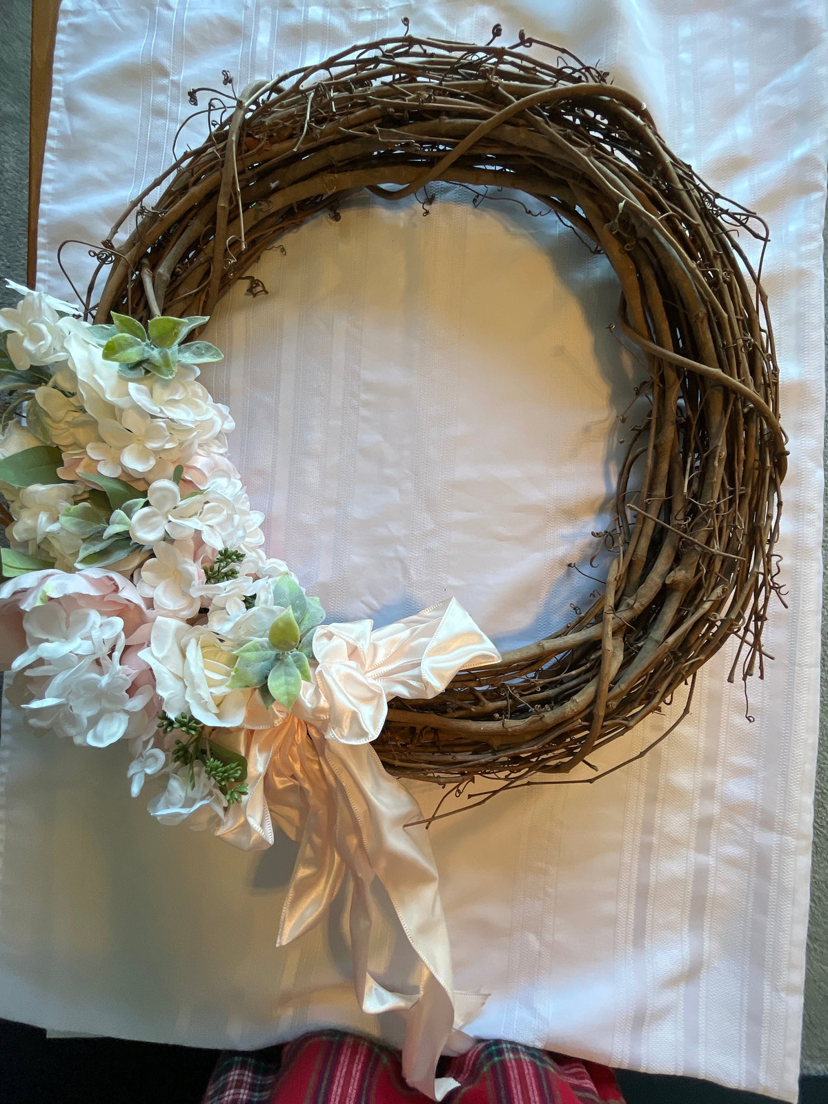 #43 Spring large door wreath EUC