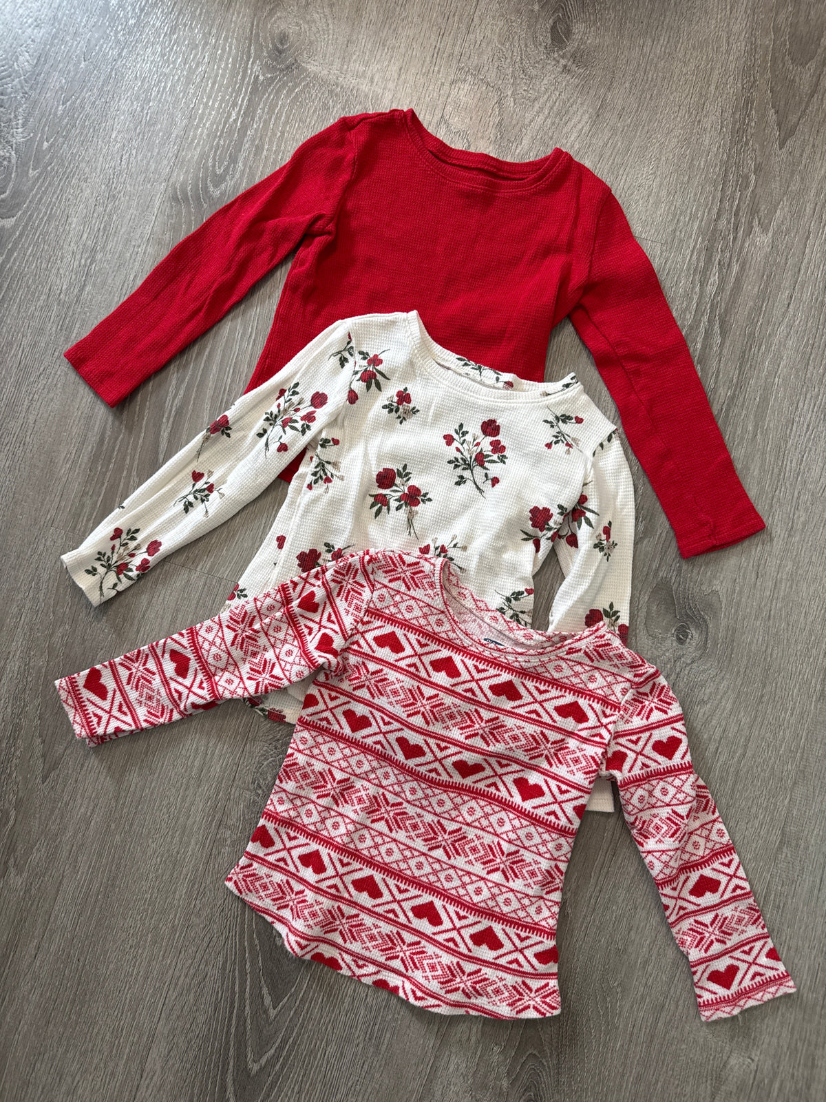 #149 Girls 4T old navy thermal shirts