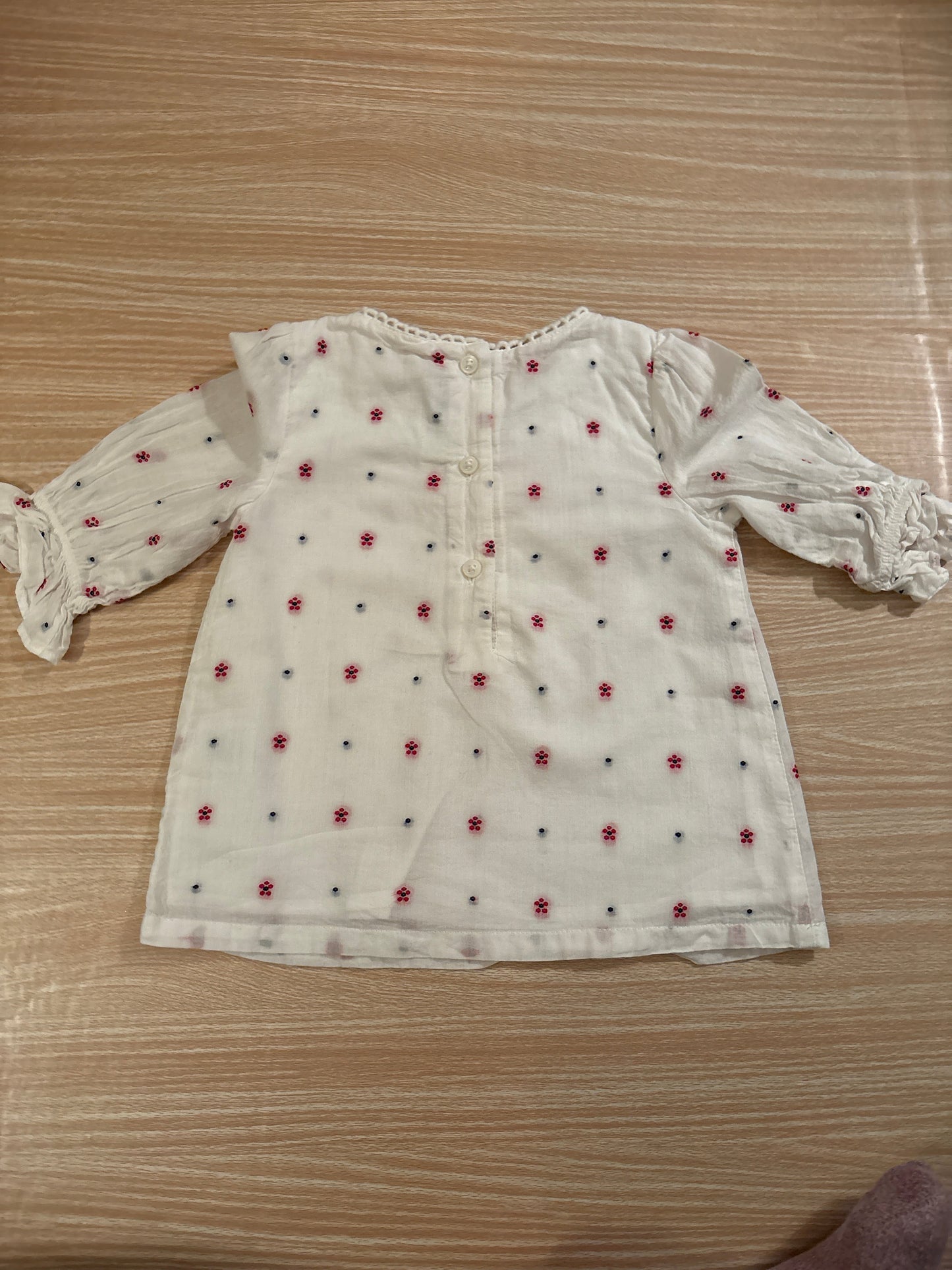 #102 Janie & Jack Girls Woven White & Navy Patterned Top 2T