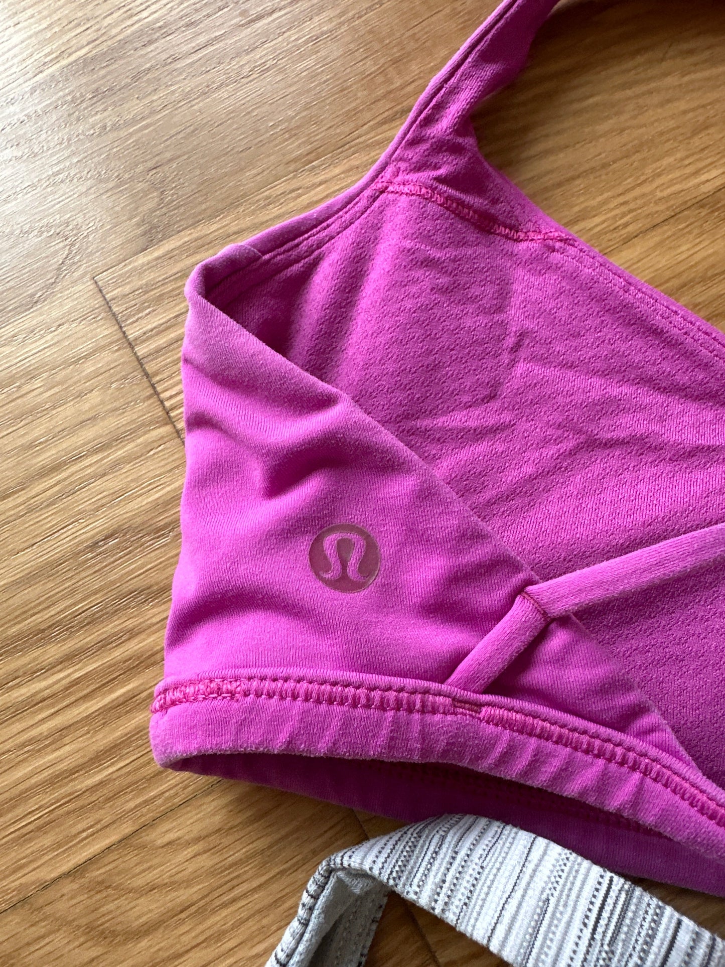 #130 Lululemon Sports Bra Bundle Sz 6 REDUCED