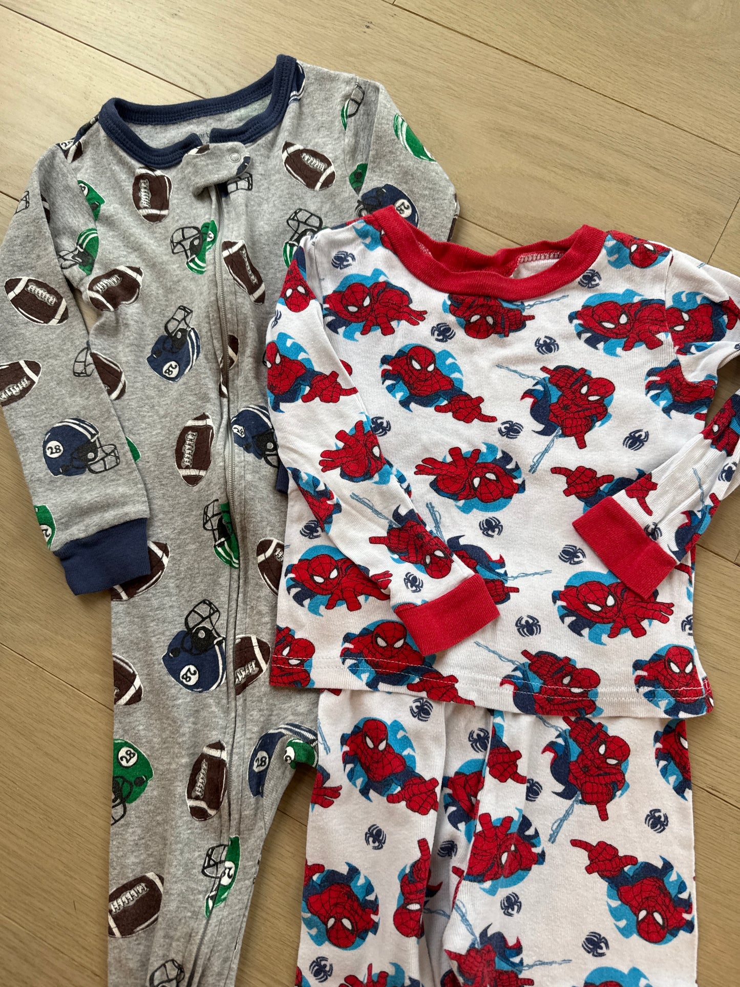 Seller #216 Boys pajama bundle Spider-Man and Carters, sz 3T VGUC