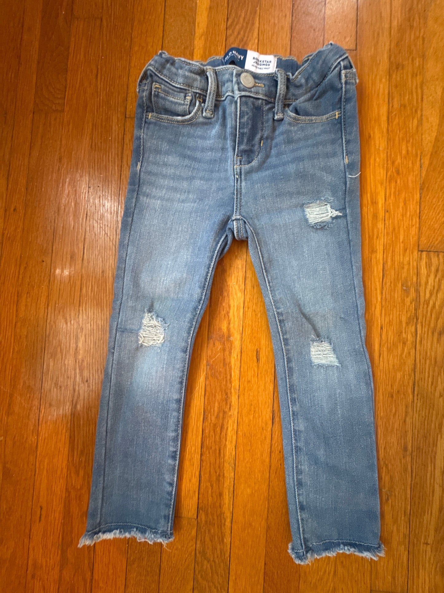 Seller #127 Old Navy Stretch jeans Girls Size 3T