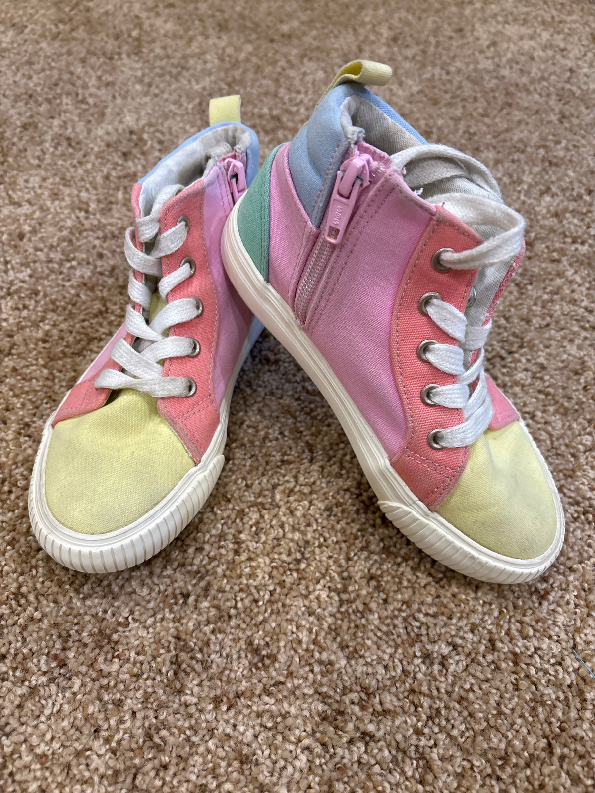 #47, girls Cat & Jack high-top sneakers, Size 12
