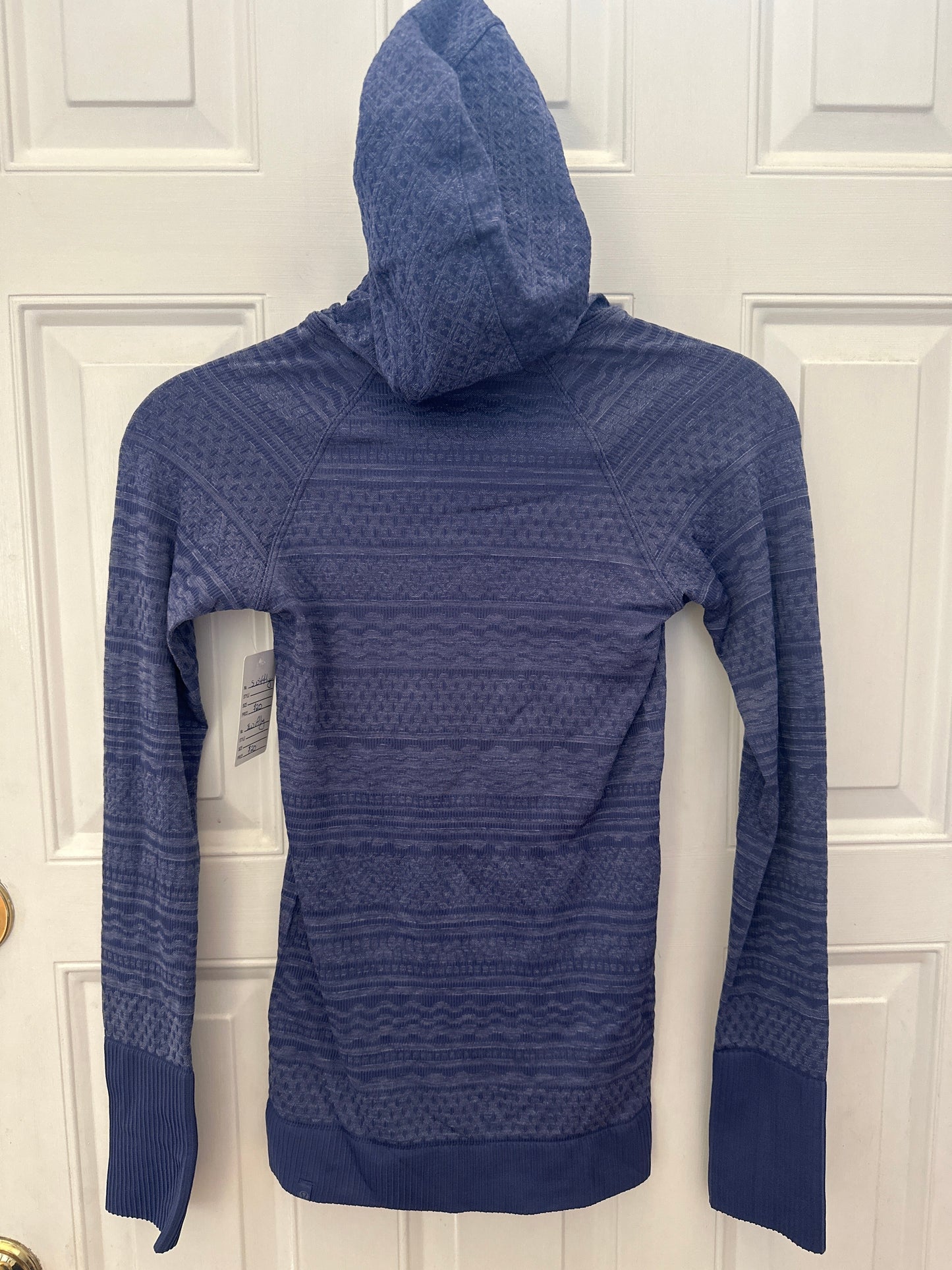#133 Lululemon Sz 2 Hooded Swiftly Periwinkle Shirt Similar to Swiftly