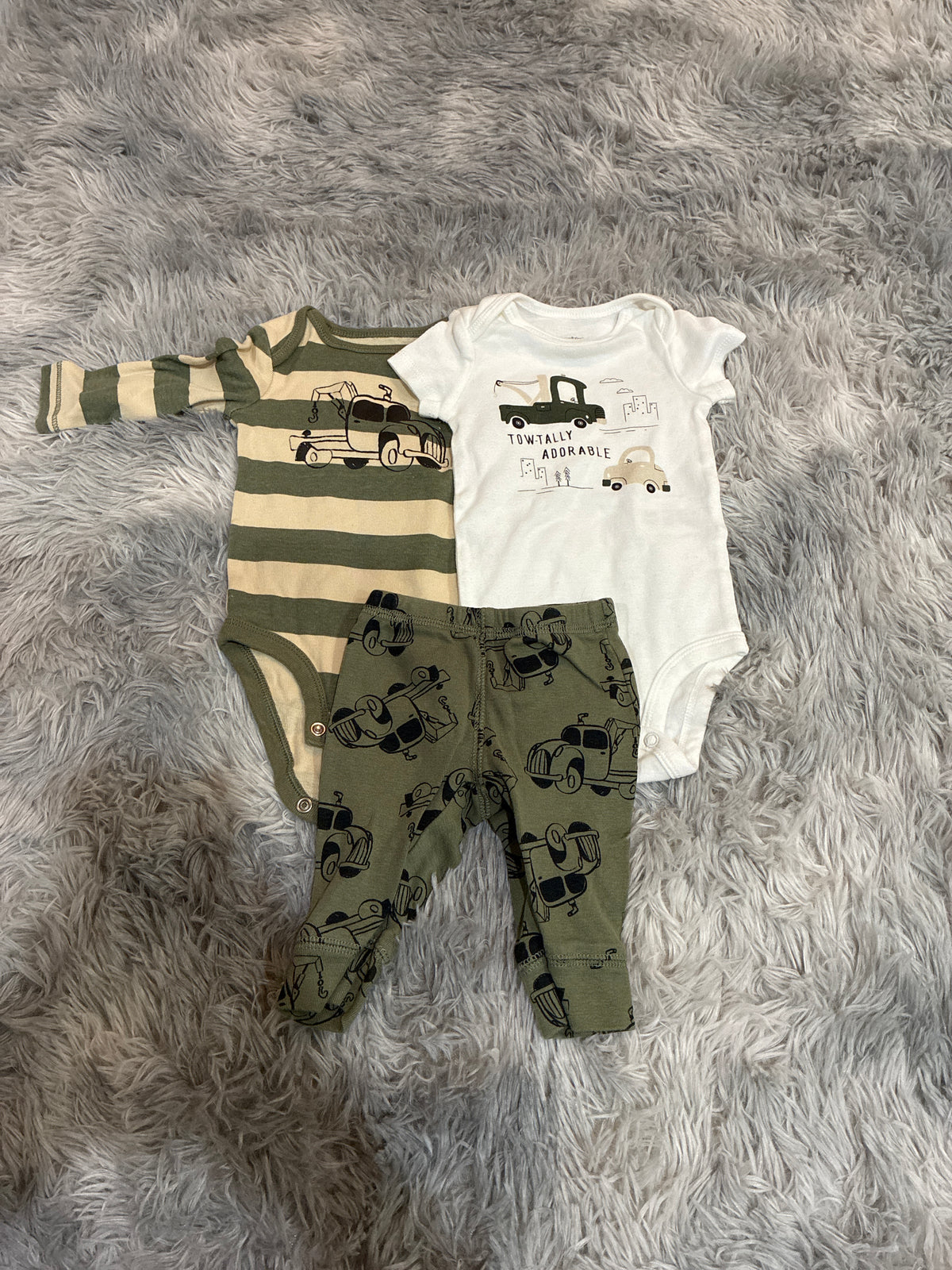SCO46-carters-truck outfit set-0-3 months- boys