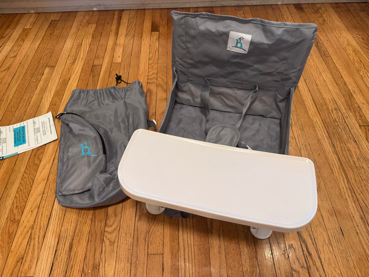 #144 Hiccapop travel booster seat with tray