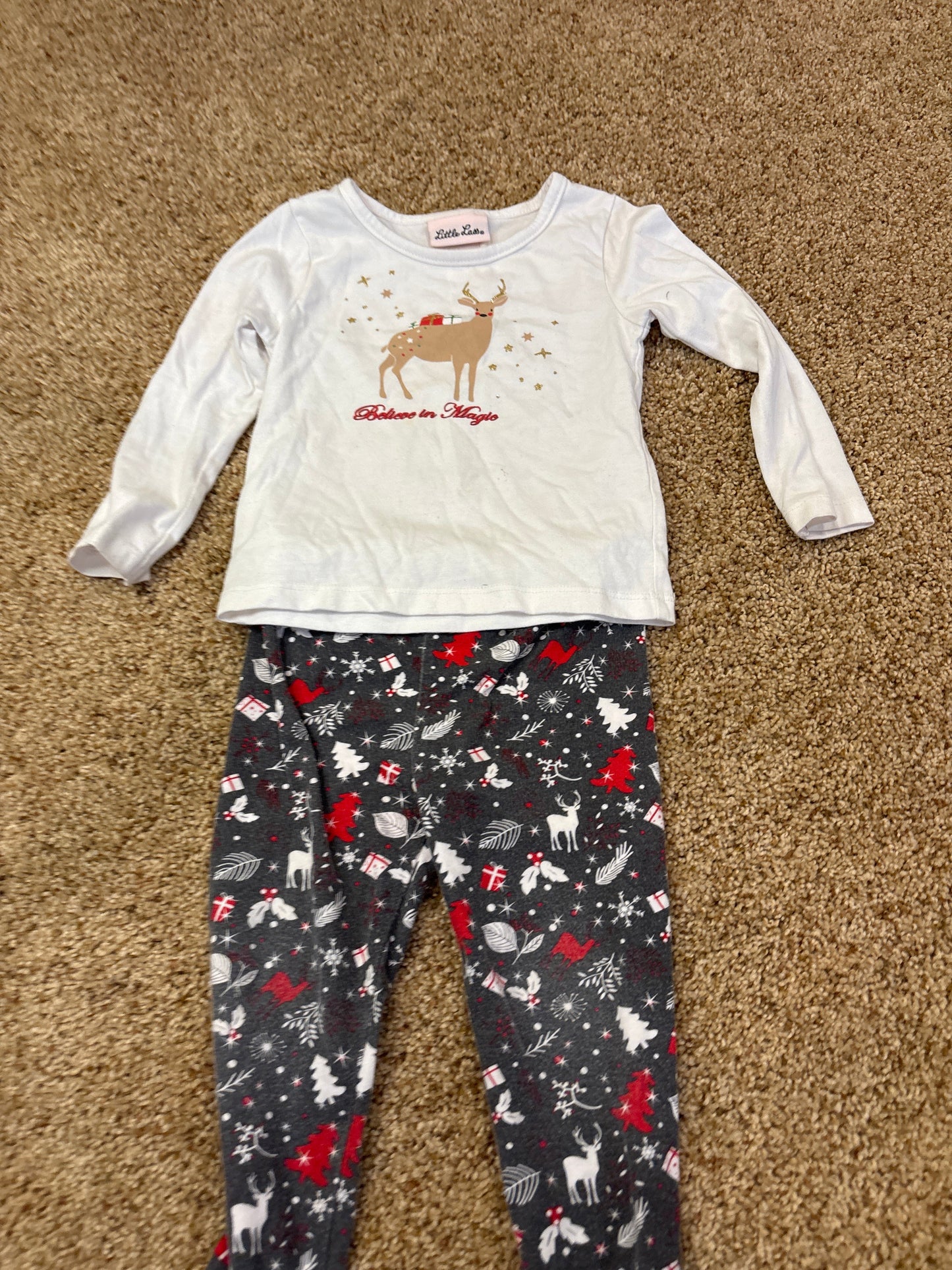 #47 girls 2T Little Las Pajama Shirt and Pants, holiday