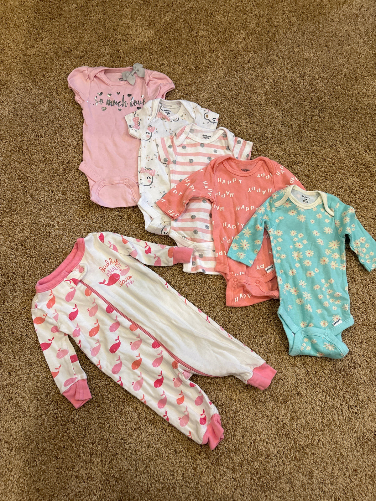 #47, girls 0-3m Gerber, Place bundle